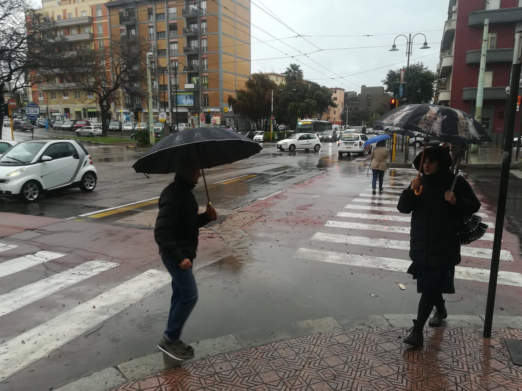 A Cagliari un weekend tra pioggia e freddo: raffiche di maestrale a 70 km/h