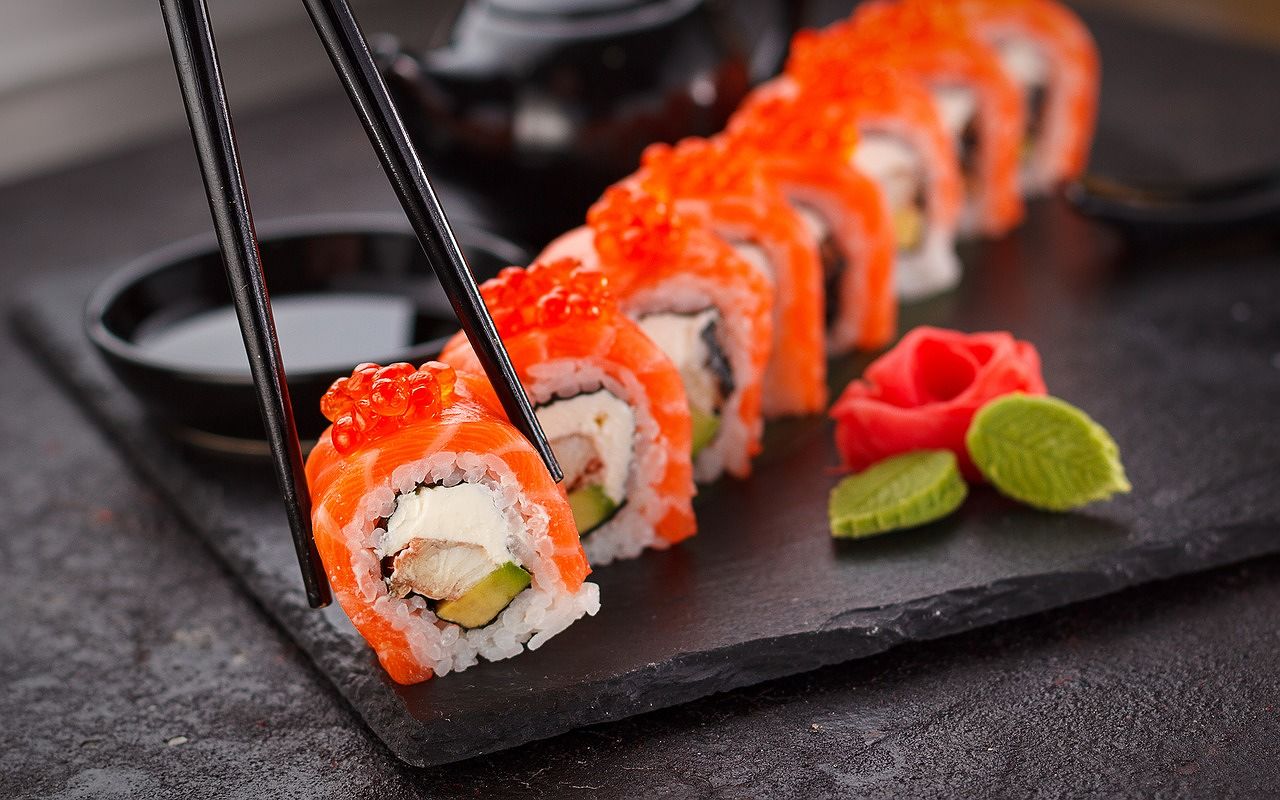 Blitz dei Nas nei ristoranti etnici: uno su due irregolare con il sistema “all you can eat”