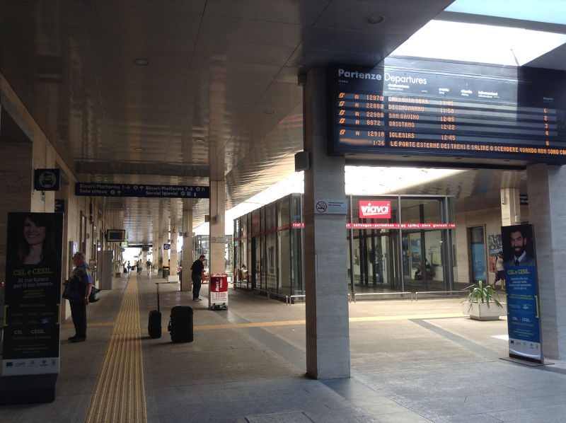 “Il treno Cagliari-San Gavino cancellato per l’ennesima volta, tutta colpa del cambio orario per l’estate”