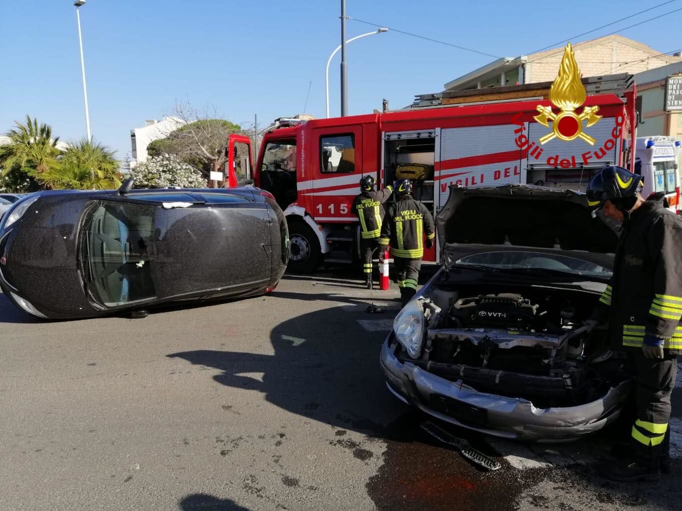 Frontale tra due auto all’incrocio a Quartucciu