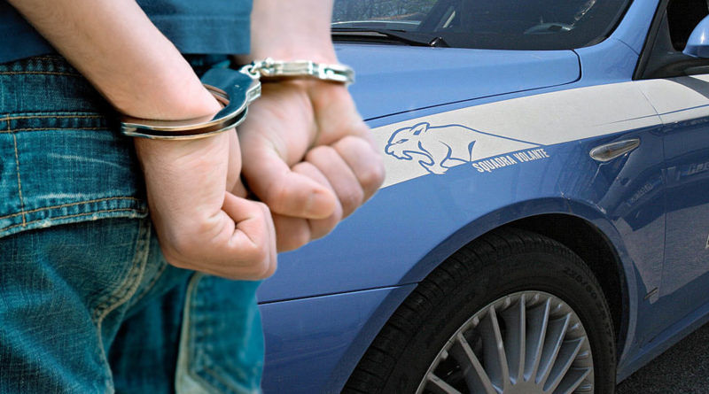 Cagliari, ottiene soldi dal padre ma lo picchia perchè sono “solo” 15 euro: pregiudicato in manette