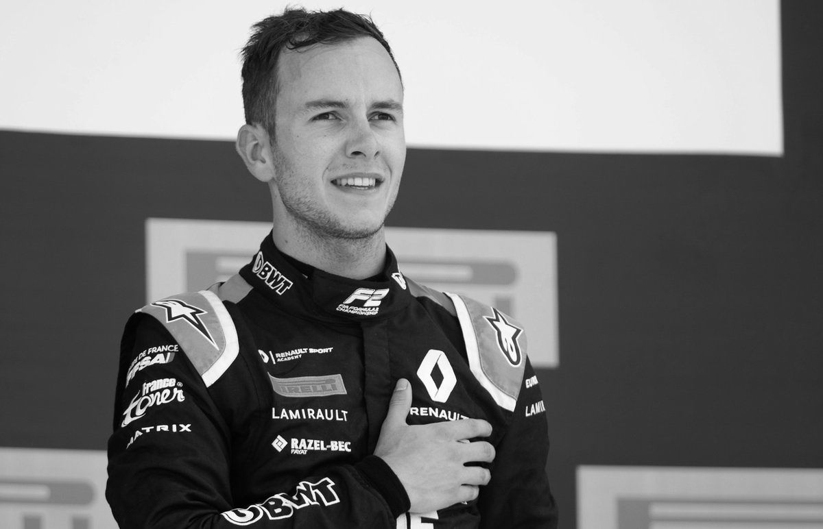 Dramma in Formula 2: muore in un pauroso incidente il pilota francese Hubert