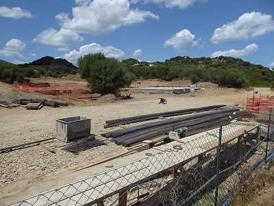 Cala Sinzias, il Grig: “Nessuna autorizzazione paesaggistica per il cantiere a due passi dal mare”
