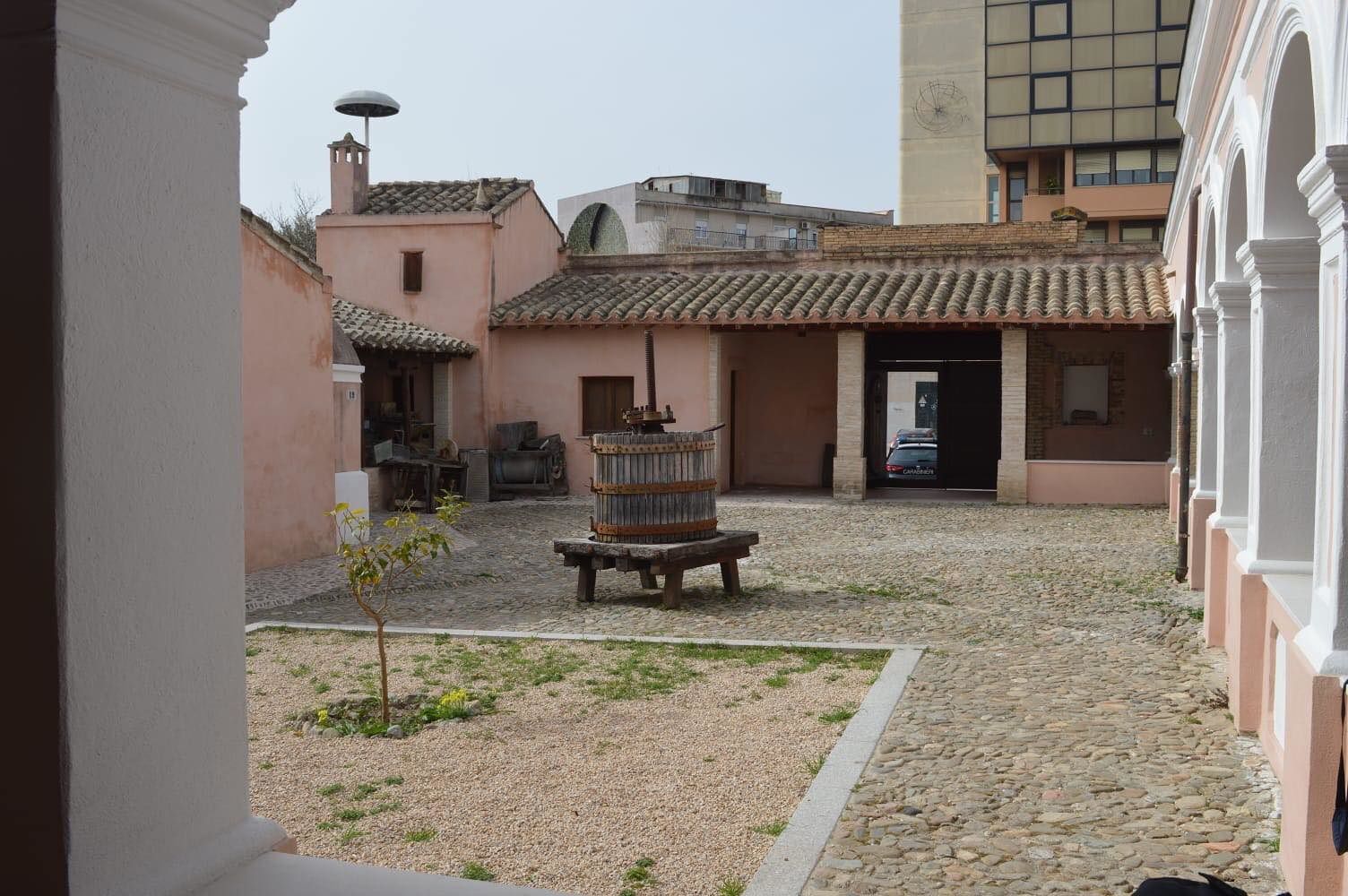 Lollas, le antiche case campidanesi riaprono le porte: sei comuni aderiscono al progetto