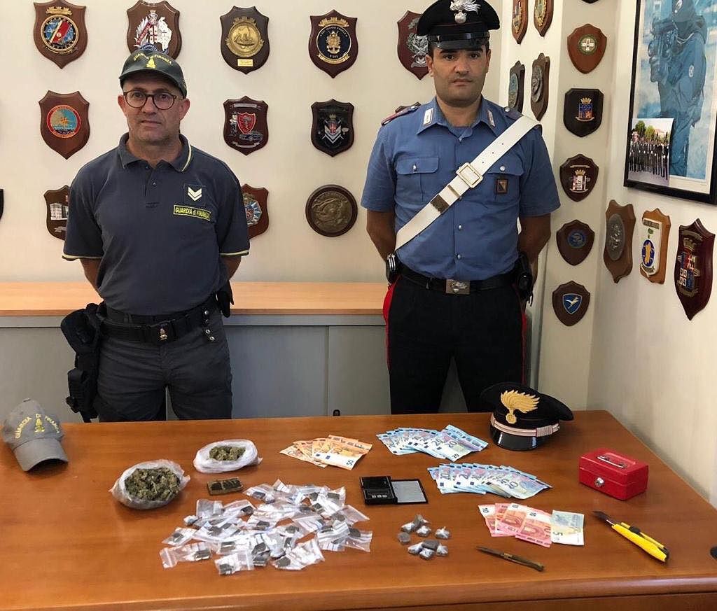 Blitz di Finanza e Carabinieri a Sant’Elia: un algerino e un cagliaritano in manette