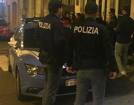 Spaccio, risse e abbuffate di alcolici nel centro di Cagliari: in arrivo i blitz a sorpresa