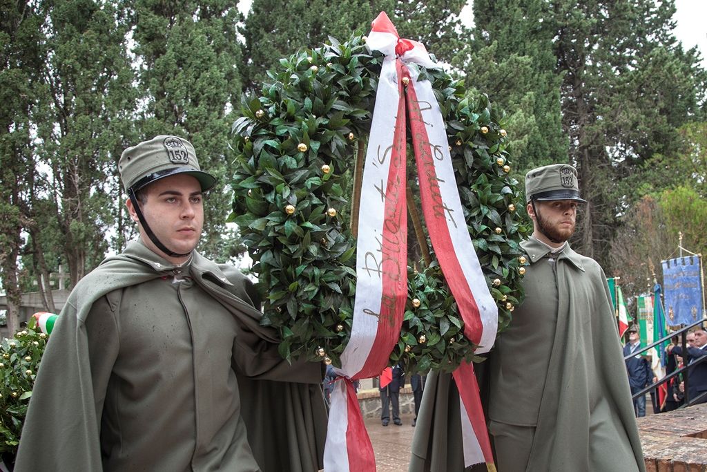 La Brigata Sassari commemora i caduti di tutte le guerre