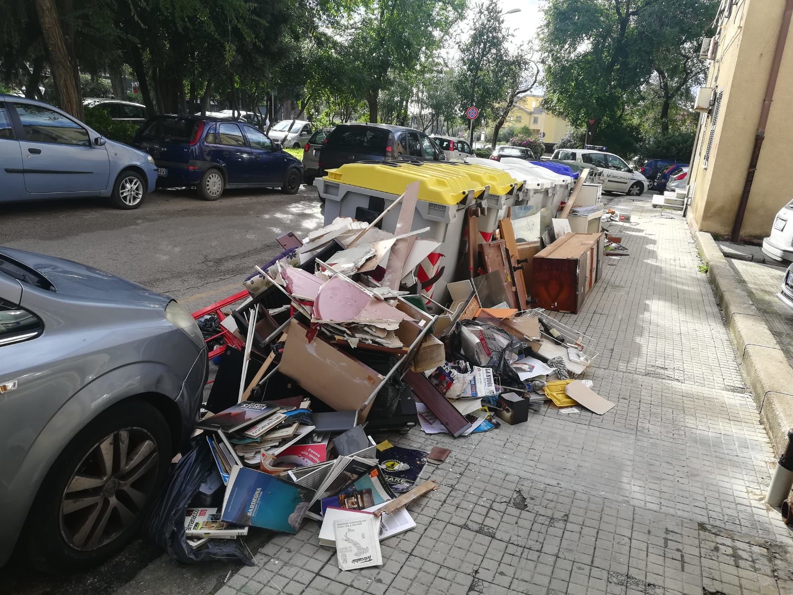 Occupa abusivamente due appartamenti, denunciata a Sassari