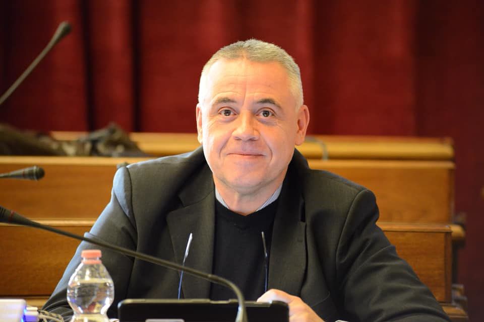 Scontro sul Daspo cagliaritano nelle strade a rischio: “Noi daremo sicurezza ai cittadini, multe ad accattoni e prostitute”