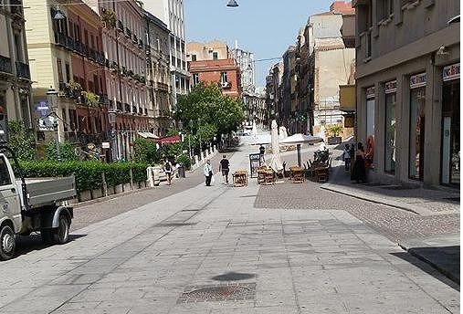 Cagliari, c’è l’ok: le auto tornano anche nel Corso Vittorio