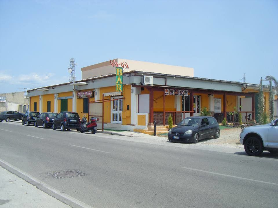 Quartucciu, far west in periferia: colpi di pistola contro un bar
