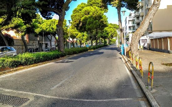 Cagliari, rivoluzione del traffico in viale Diaz: auto su una sola corsia per 19 giorni