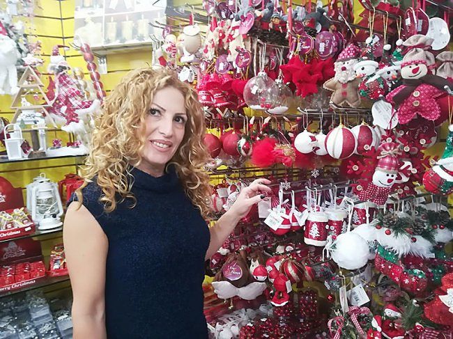 Cagliari, in via Paoli chiude Eurocity: “Basta scontrini e tasse, a 50 anni voglio cambiare vita”