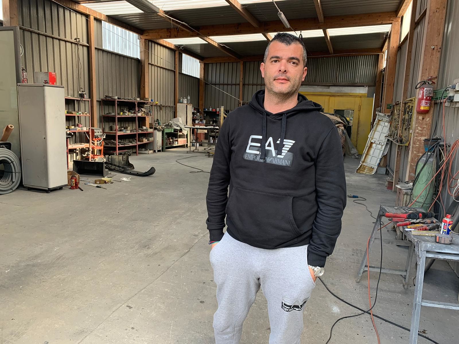 Ladri scatenati a Monserrato: “Hanno svaligiato l’officina di mio padre, danni per 10mila euro”