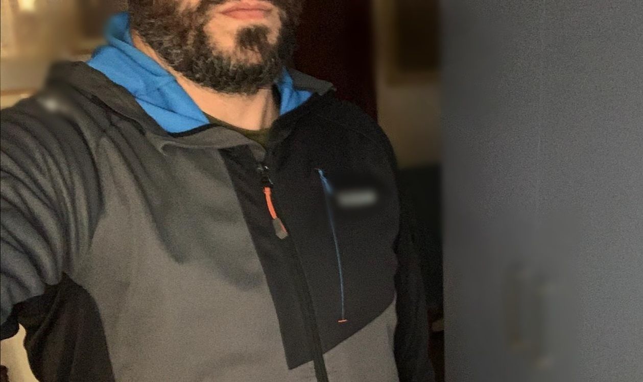 I salti mortali di Tonio, papà separato: “Volo dalla Sardegna alla Lombardia per vedere i miei figli”