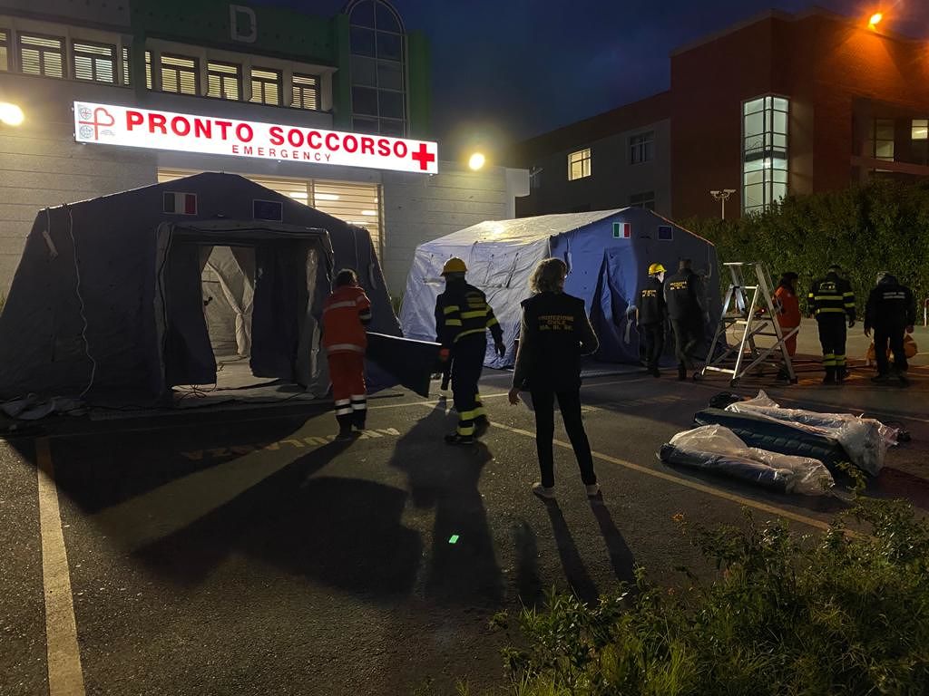 Medico del Ss. Trinità positivo al coronavirus, la Regione conferma: “In quarantena lui e i colleghi”