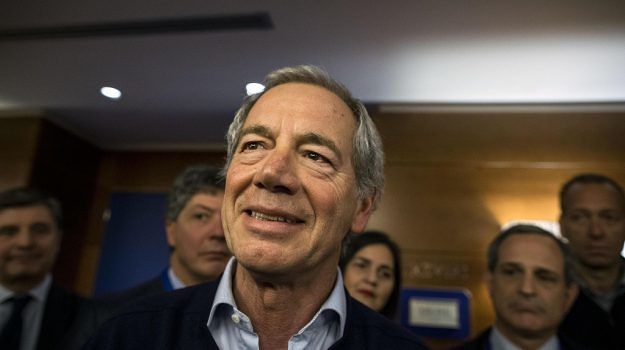 Coronavirus, positivo anche Guido Bertolaso: “Vincerò questa battaglia”