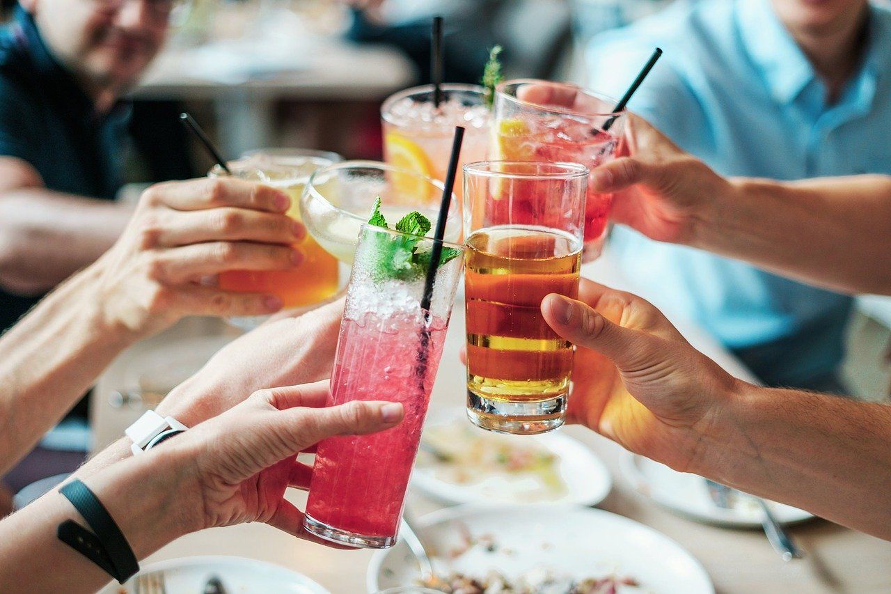 Bar e ristoranti chiusi in Sardegna dalle 18 in Sardegna e in tutta Italia: è stretta totale sul Coronavirus