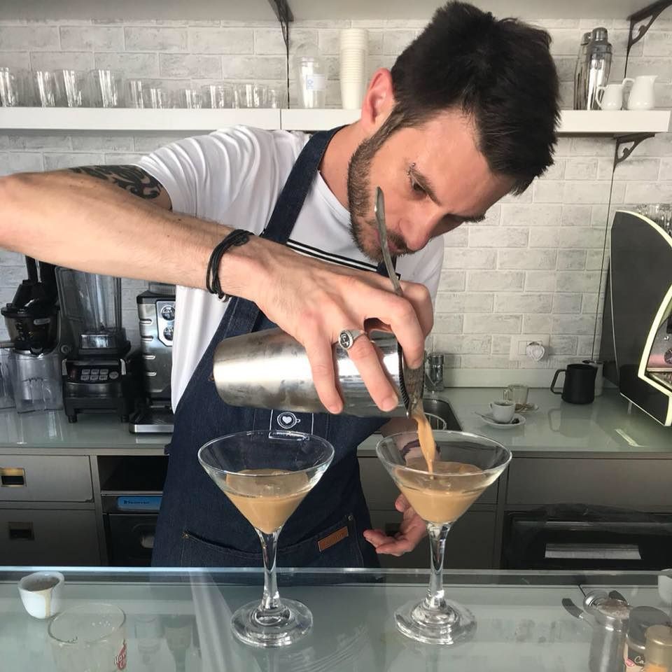 Fabrizio, addio al barista di 32 anni: una delle vittime più giovani in Italia per Coronavirus