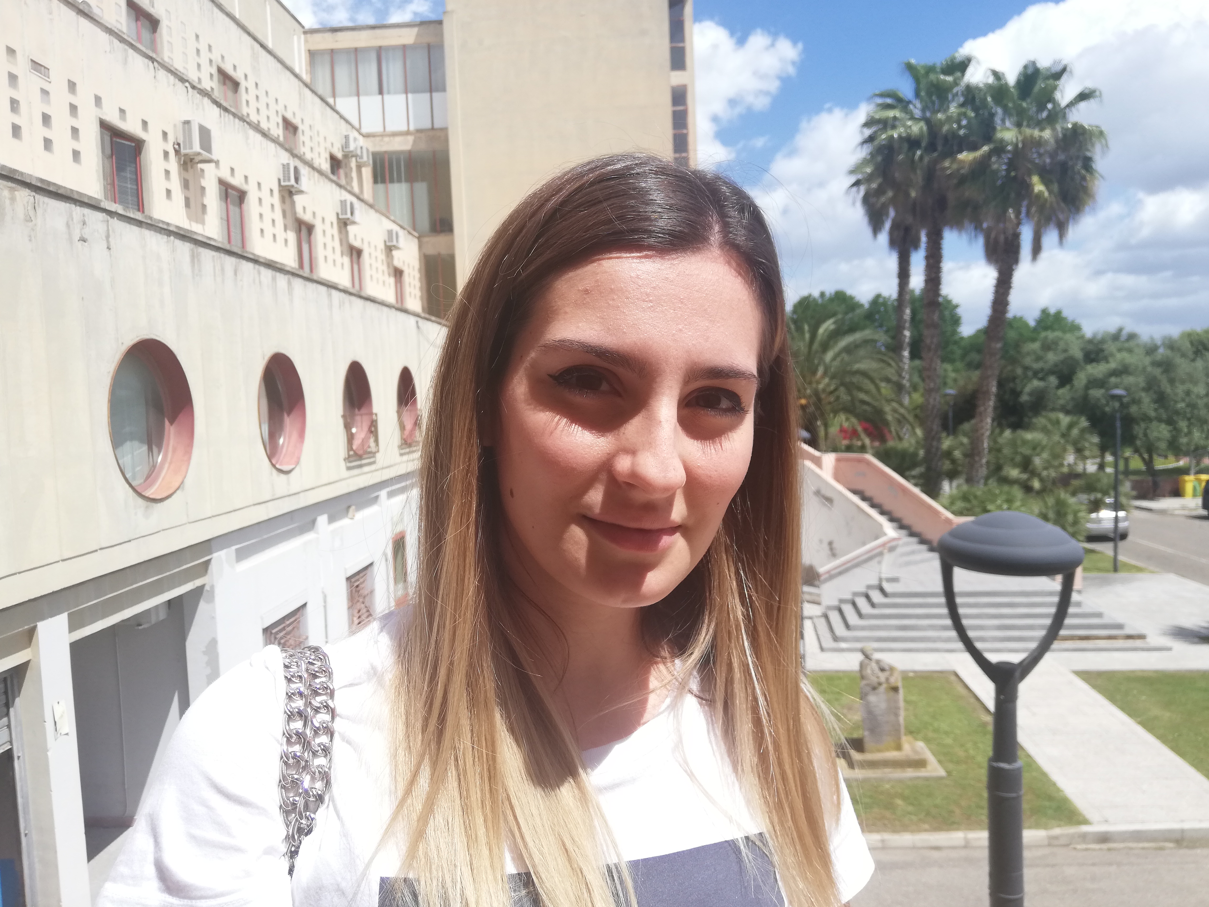 Federica, negoziante di Assemini: “Indebitata e dopo un anno rischio di chiudere la mia boutique”