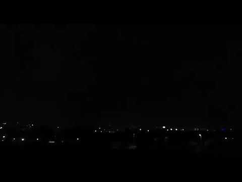 Cagliari, la spettacolare mini tempesta di fulmini vista da Mulini Becciu (VIDEO)