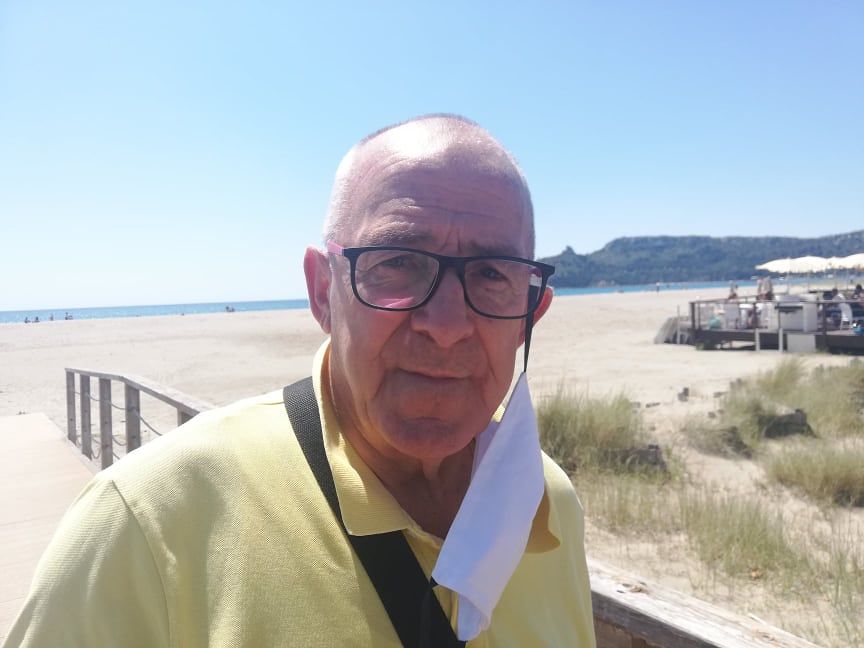 “Poetto con ombrelloni contati? Assurdo, non dobbiamo chiedere permesso per entrare nel nostro mondo”