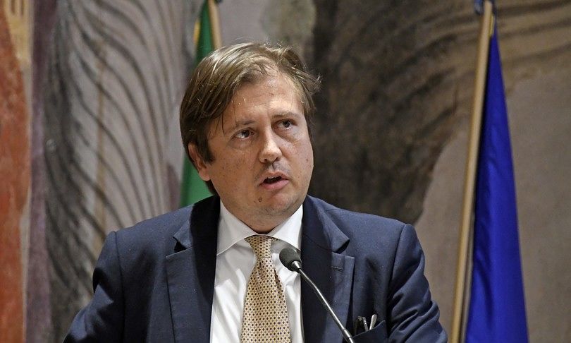 Coronavirus, Sileri: “L’errore più grande è stato il bollettino dei contagi”