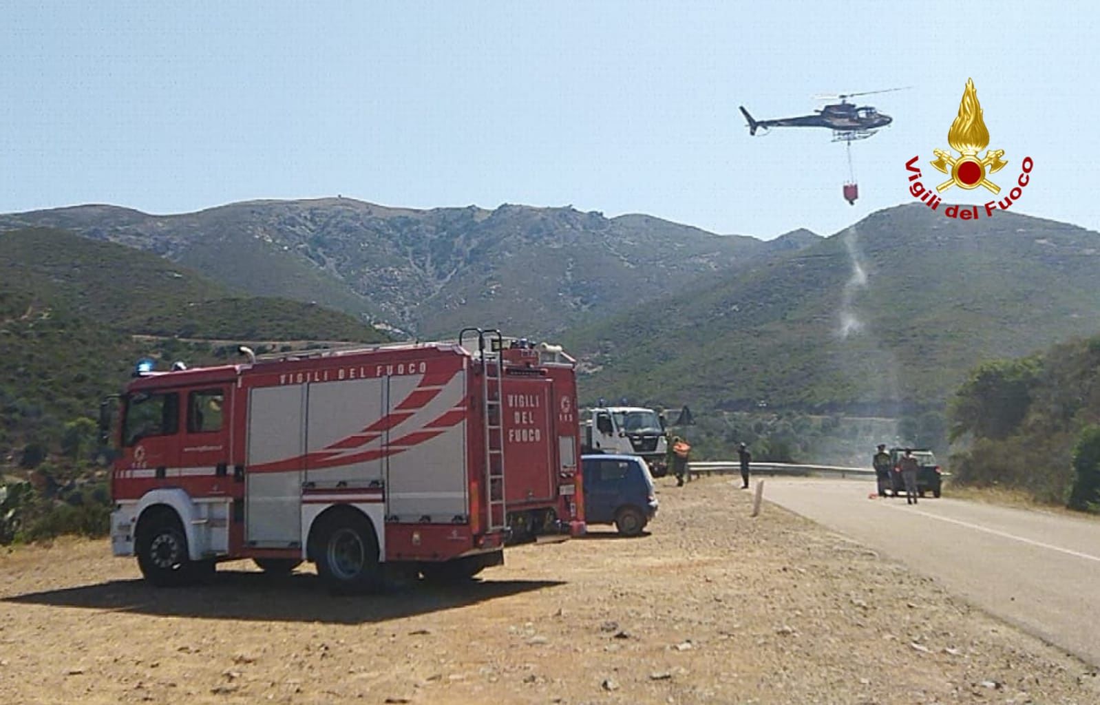 Incendio e paura a Dolianova, soccorse due persone: un uomo ustionato