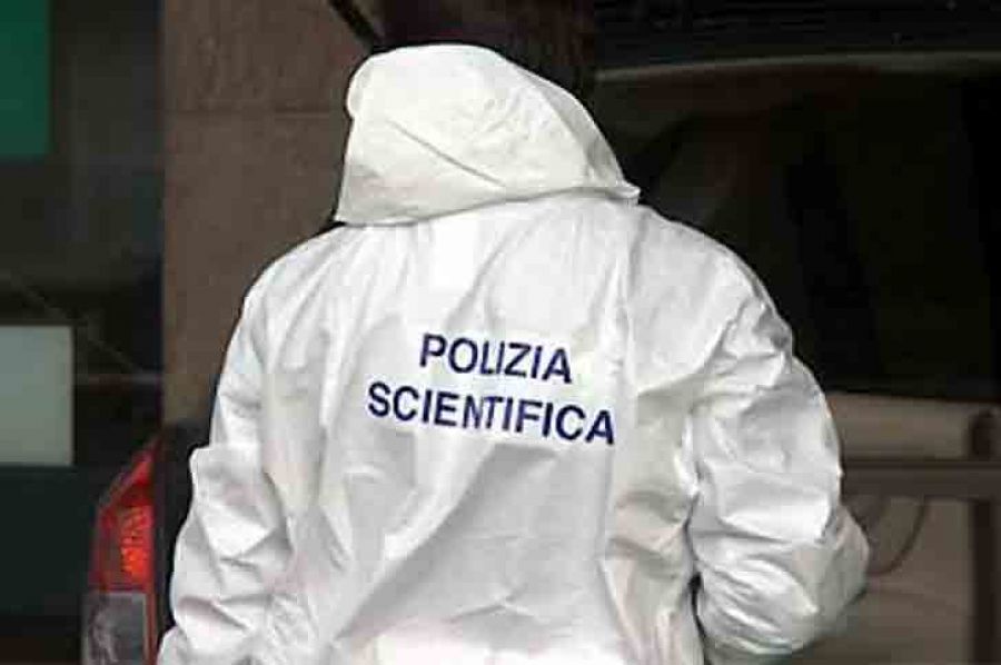 Omicidio a Firenze, arrestato un cagliaritano: “Ha ucciso il vicino a coltellate”