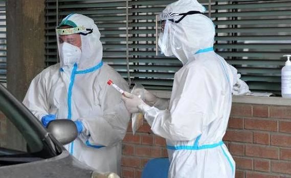 Contagiati in Sardegna, vanno a una festa all’Argentario e scoprono di essere positivi: controlli a tappeto