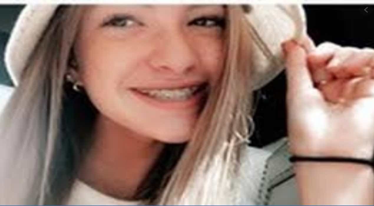 Muore a soli 15 anni, la drammatica sfida con i farmaci su Tok Tok: così si è spento il sorriso di Chloe