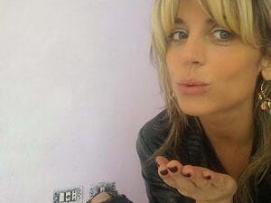 Claudia, 38 anni, altro femminicidio in Italia: uccisa dal marito che poi si getta da un ponte