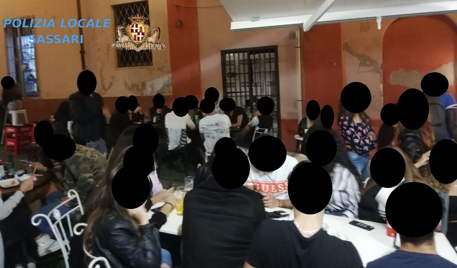Sassari, controlli della polizia sull’uso corretto della mascherina