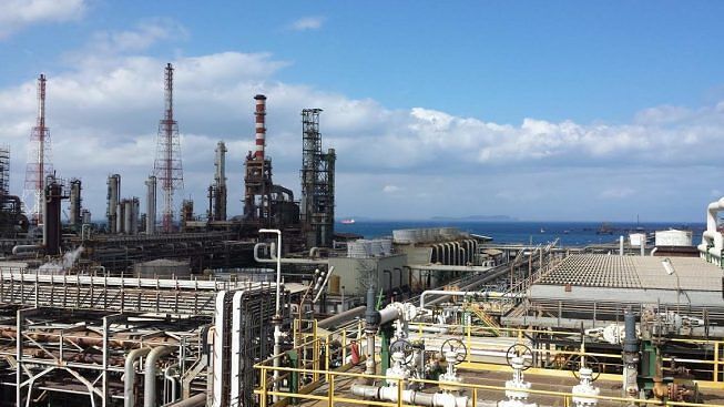 Saras in crisi, è ufficiale: “Lavoratori in cassa integrazione sino a giugno 2021”
