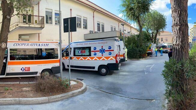 Cagliari, “riaprono” 24 posti per malati Covid al Ss. Trinità: “160 pazienti ricoverati”