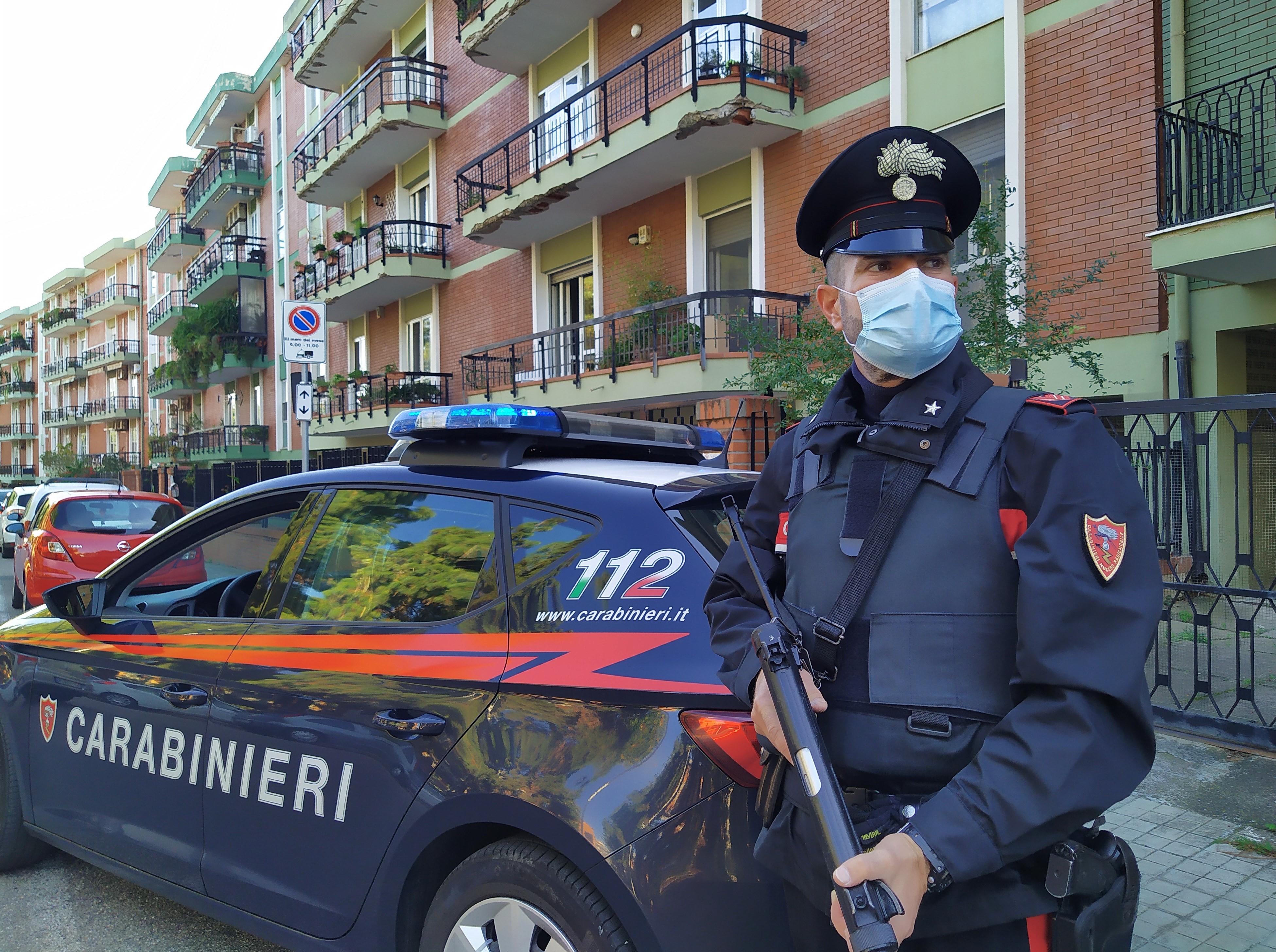 Senorbì, dalla perquisizione in casa spuntano tre etti di marijuana: in manette 41enne