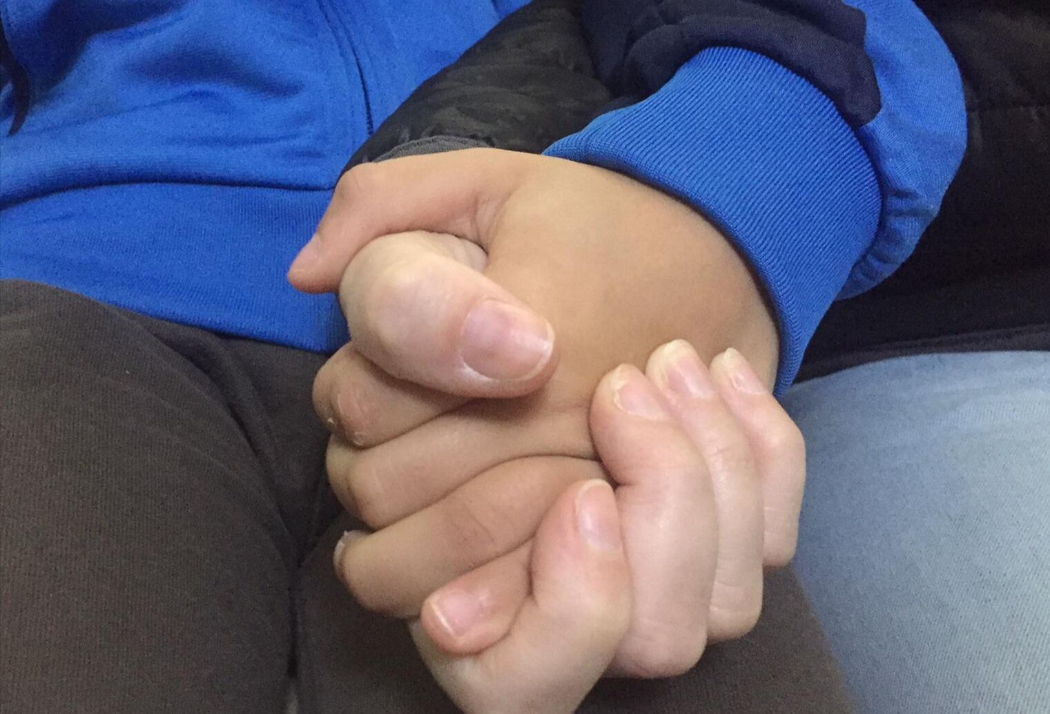 Sestu, “il tampone a mio figlio? Venti giorni dopo la chiusura della scuole” 