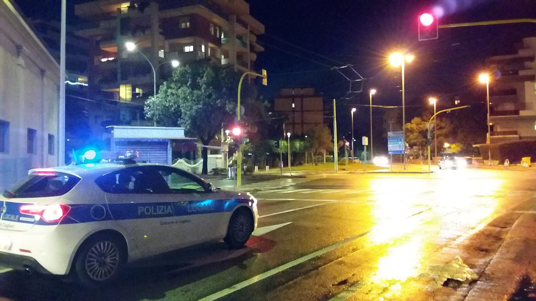 Incidente a Cagliari, pedone travolto in viale Poetto: è grave