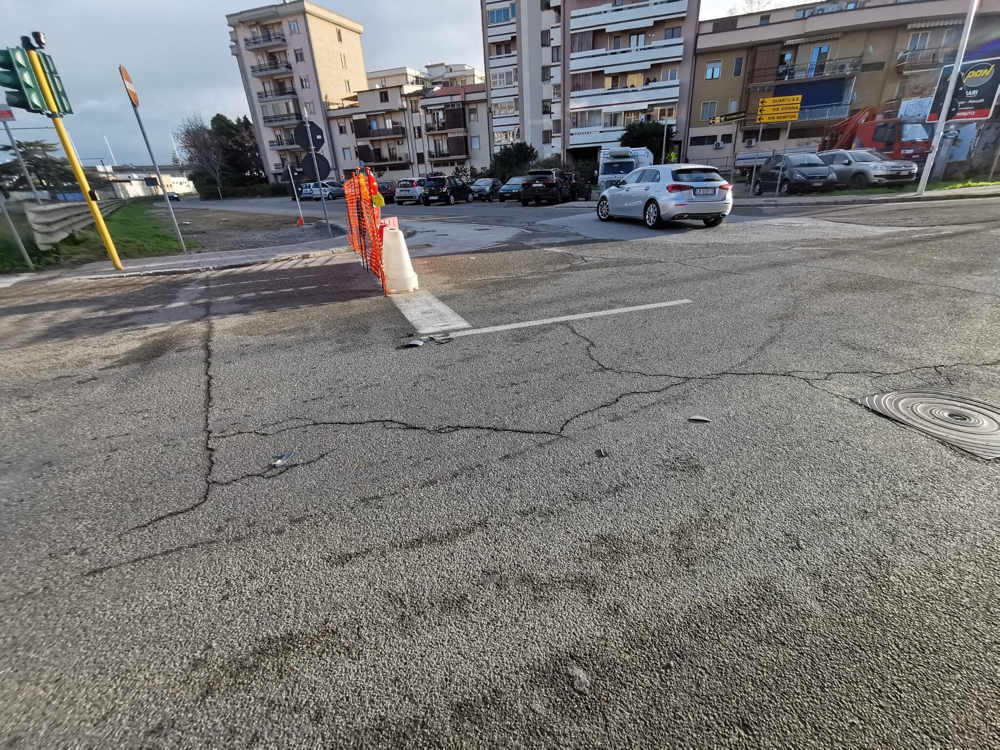 “La mia auto colpita a Genneruxi da un pirata che non si è fermato: cerco testimoni, aiutatemi”