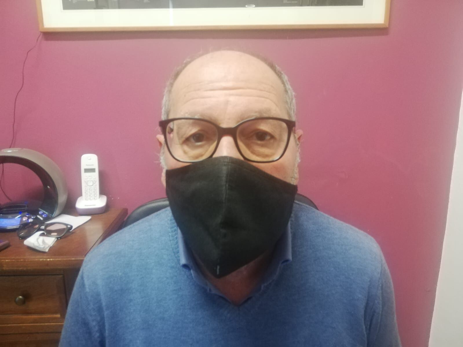 Giuseppe Cocco, titolare di un’enoteca, a Radio Casteddu: “Orari assurdi, col nuovo dpcm non posso più lavorare”