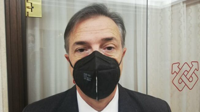 Fausto Mura a Radio CASTEDDU: “Albergatori sardi in crisi, possono aprire gli hotel ma non viaggia nessuno”