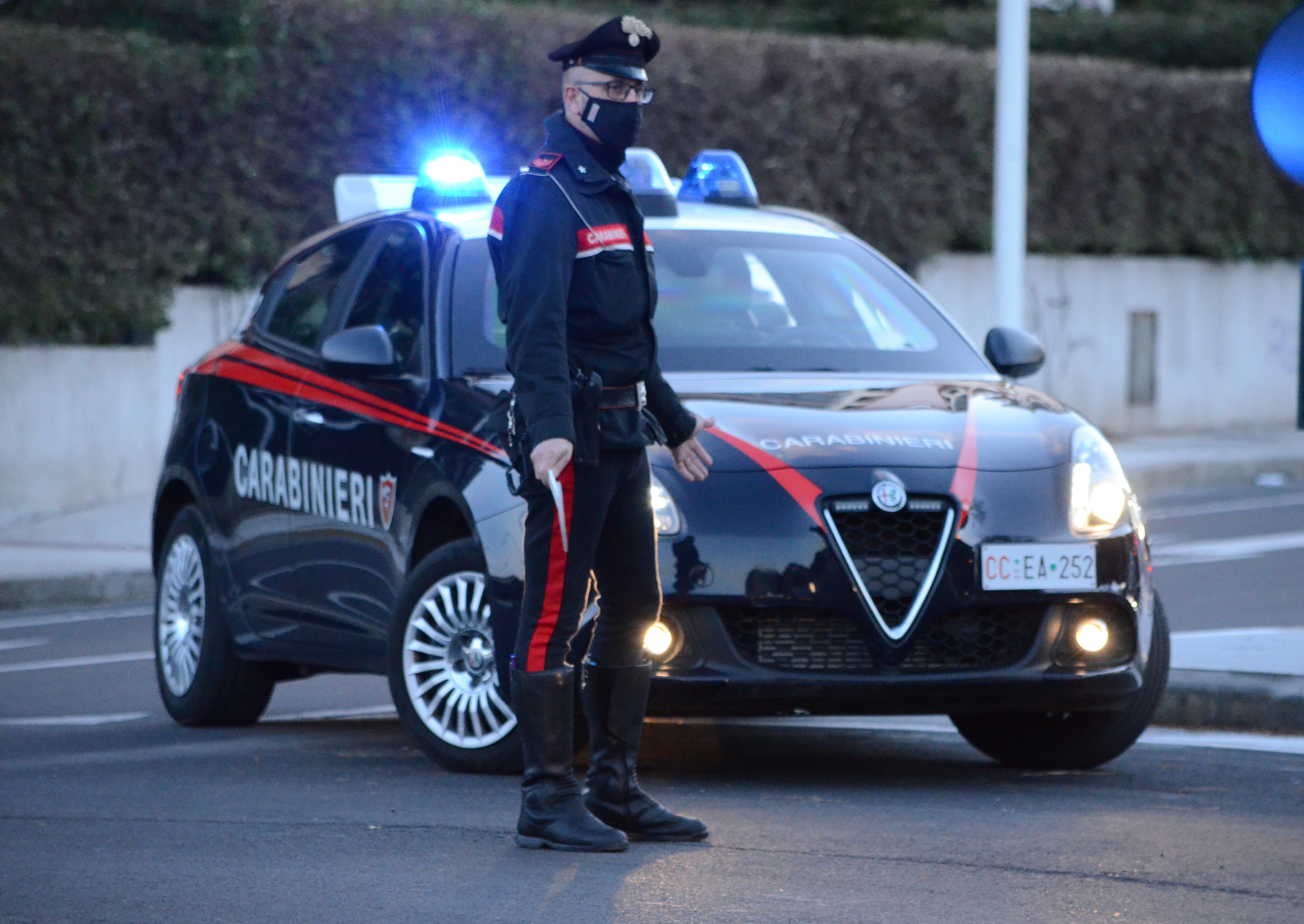 Tre furti nella stessa giornata da “Lidl”, denunciata una donna a Barrali