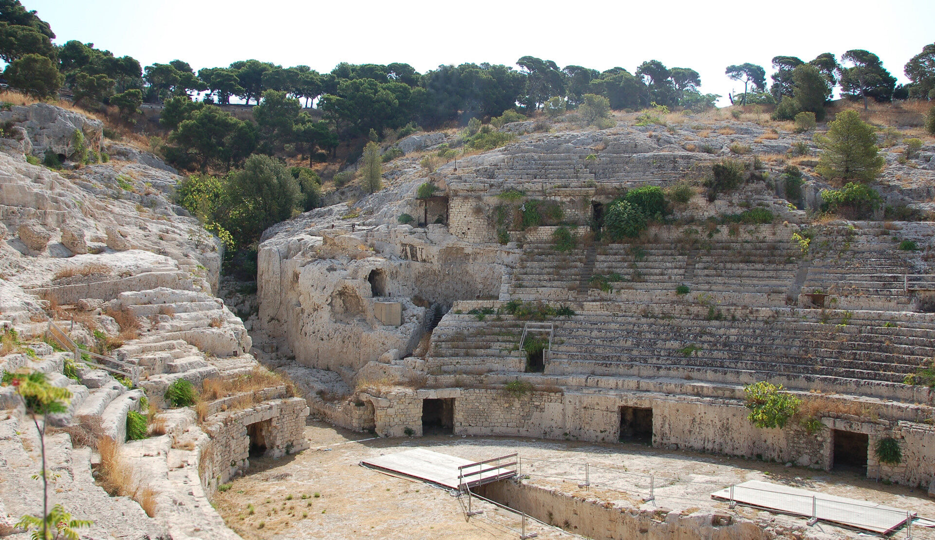 “Al più presto gli spettacoli all’Anfiteatro di Cagliari: pronti a partire, musica come all’Arena di Verona”