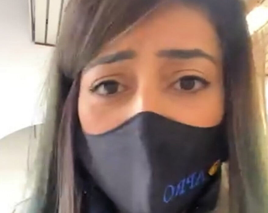 Sara, la parrucchiera di Quartu che sfida le regole e apre il salone: “Facile per chi ha lo stipendio dire di stare a casa”