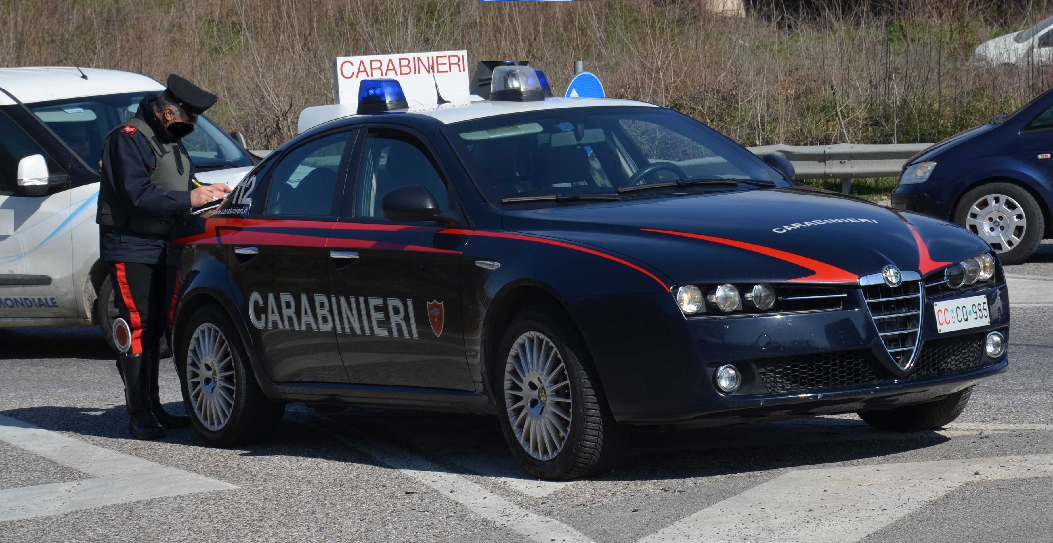 Mandas, tre persone denunciate dai carabinieri per resistenza