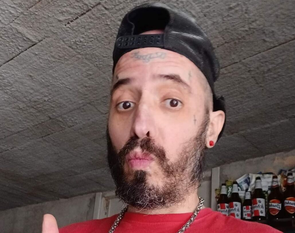 Quartucciu, l’sos di Giuseppe: “Vivo in uno scantinato da un anno, cerco un lavoro come idraulico”