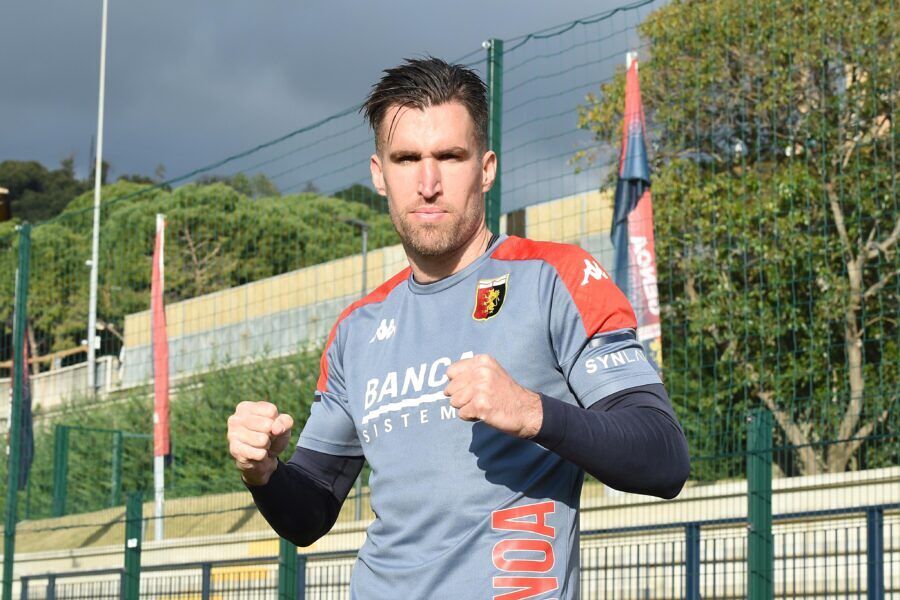 Mercato, colpo del Cagliari: in arrivo Strootman