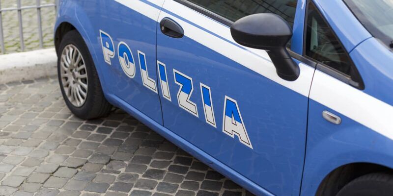 Cagliari, 30enne ucciso a coltellate nell’affittacamere: arrestato un 64enne