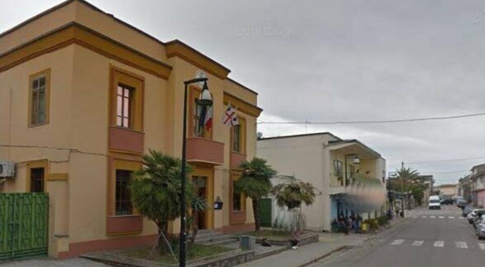 Emergenza Covid a Serrenti: bar, ristoranti e parchi chiusi alle 23