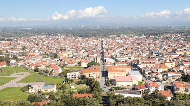 Focolaio Covid a Gonnosfanadiga, 17 positivi e il sindaco avvisa: “Si riparla di zona gialla”